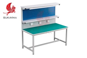 Bàn thao tác khung sắt- Bền vững, tiết kiệm chi phí cho nhà xưởng