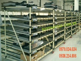 Kệ chứa hàng bằng con lăn nhựa Kệ chứa hàng bằng con lăn nhựa